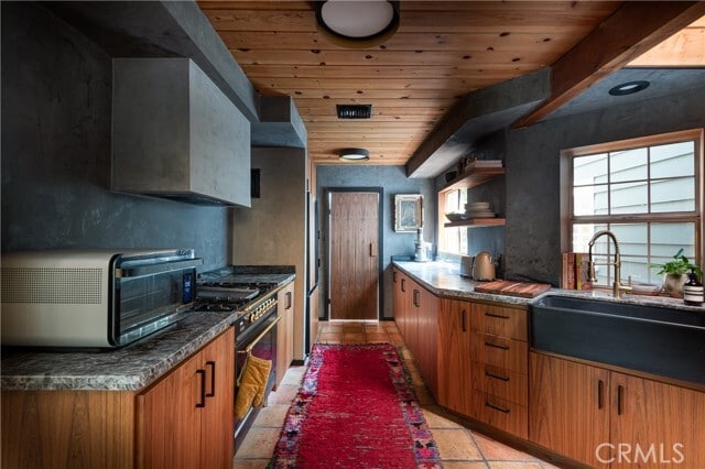 Building Photo - 5108 Strohm Ave