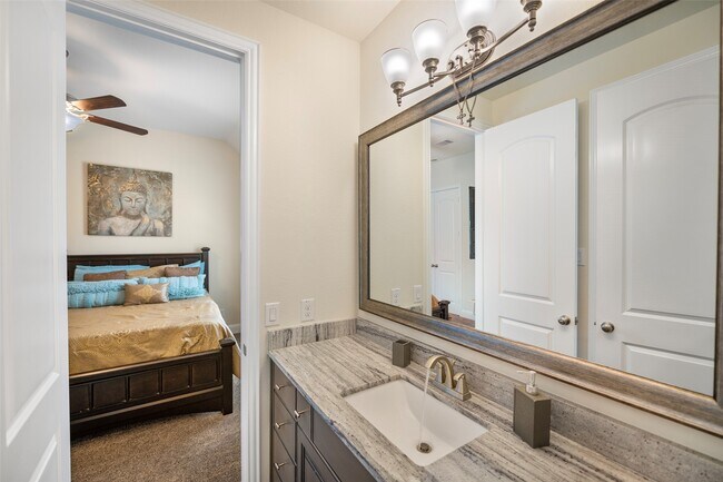 Building Photo - 1406 Graystone Hills Dr
