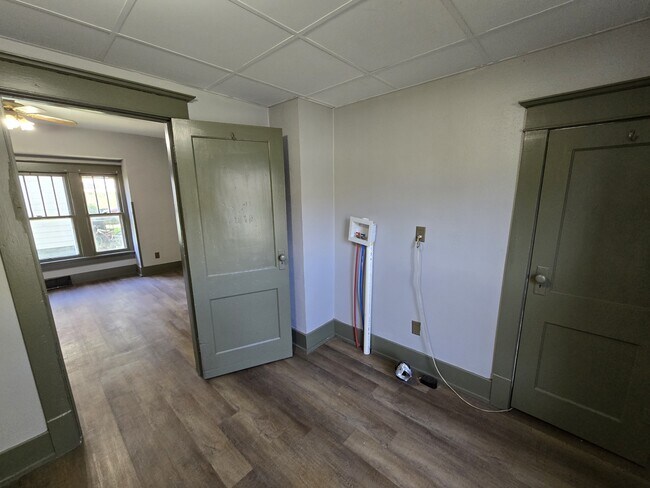 Building Photo - 1125 Ackermant St