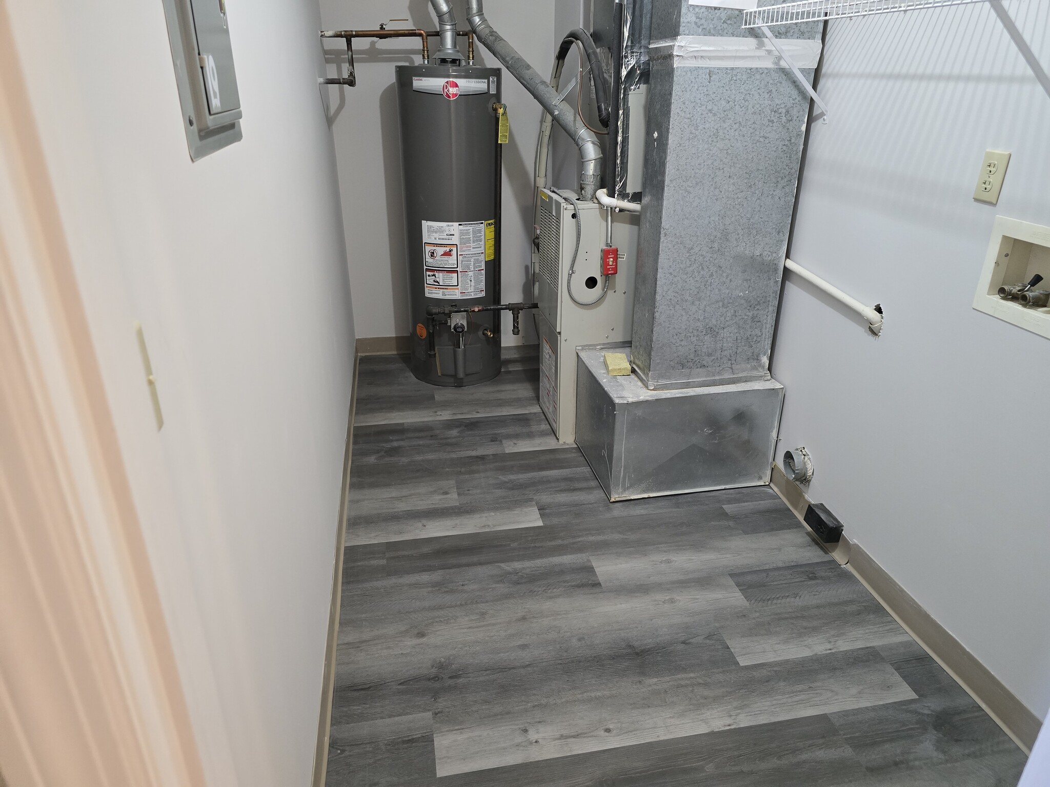 Utility/Laundry room - 13 Autumn Leaf Ct