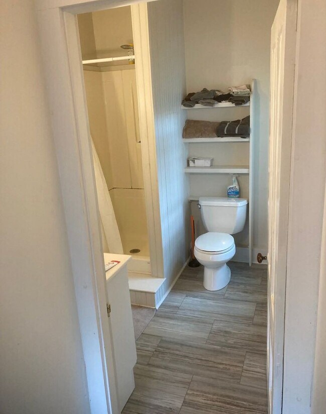 Building Photo - Thing