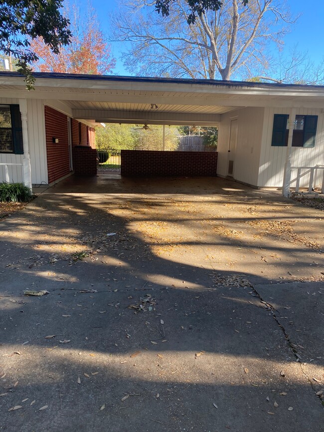 Covered Carport - 2312 Bienville Dr