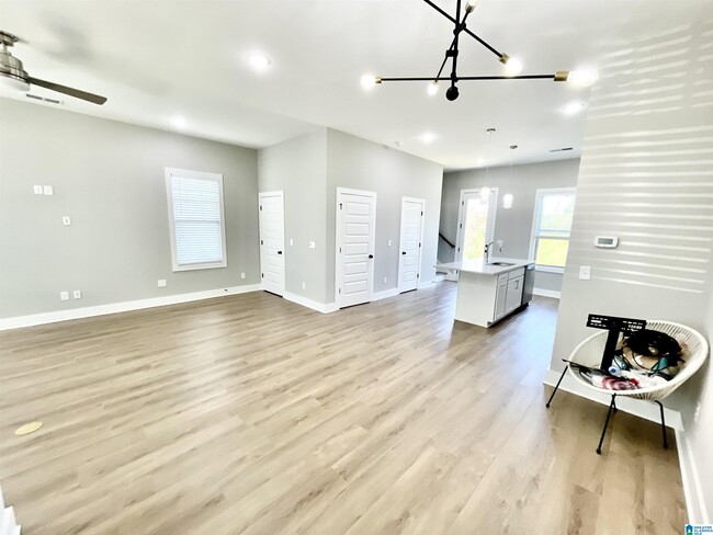 Building Photo - 4878 Silas Ave