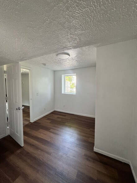 Building Photo - 4507 S 15th St