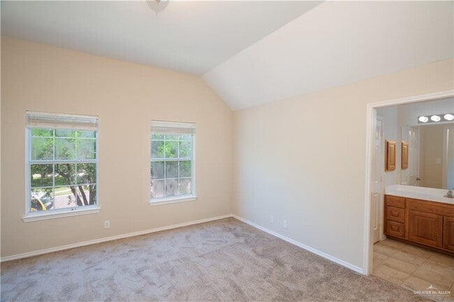 Building Photo - 2603 Santa Monica St