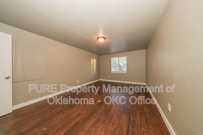 Building Photo - 1309 NW 38th St