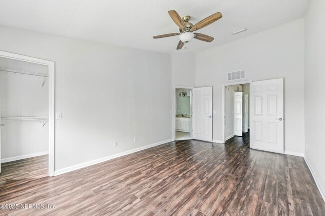 Building Photo - 11276 Campfield Cricle