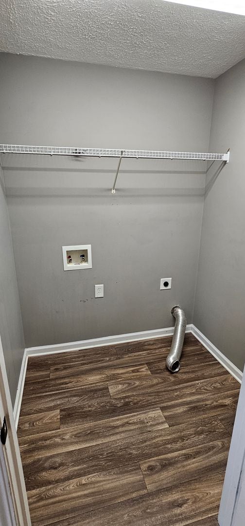 Building Photo - Charming 3 Bedroom, 2.5 Bath Home in Pike County!