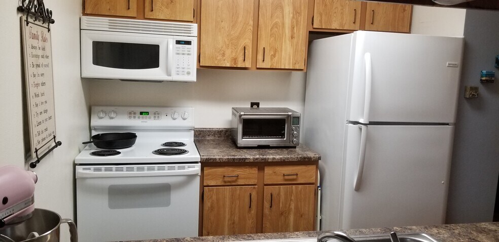 Right side of Kitchen - 5325 Brody Dr