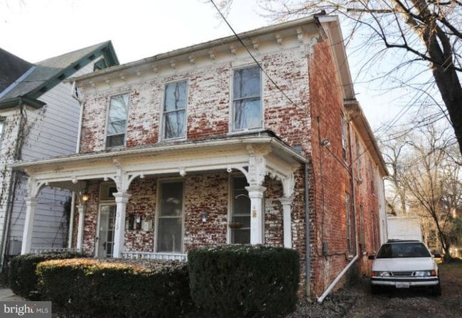 Building Photo - 515 N Loudoun St