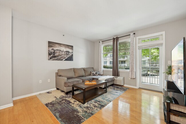 Building Photo - 4 Constellation Pl