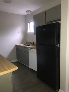 Building Photo - 837 Applewood Ln