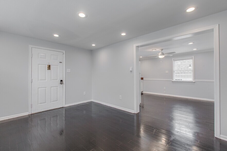 Building Photo - 408 Sherman Ave