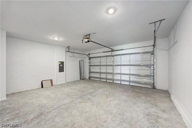 Building Photo - 4050 San Felice Ln
