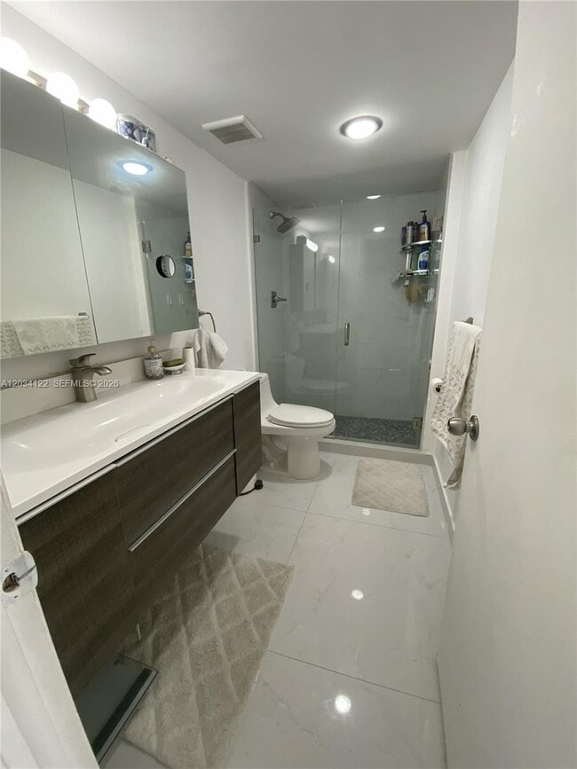 Building Photo - 1200 NE Miami Gardens Dr