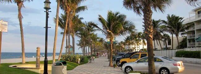 Building Photo - 2059 SW 15th St