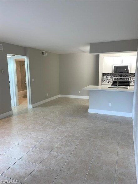 Building Photo - 116 Santa Clara Dr