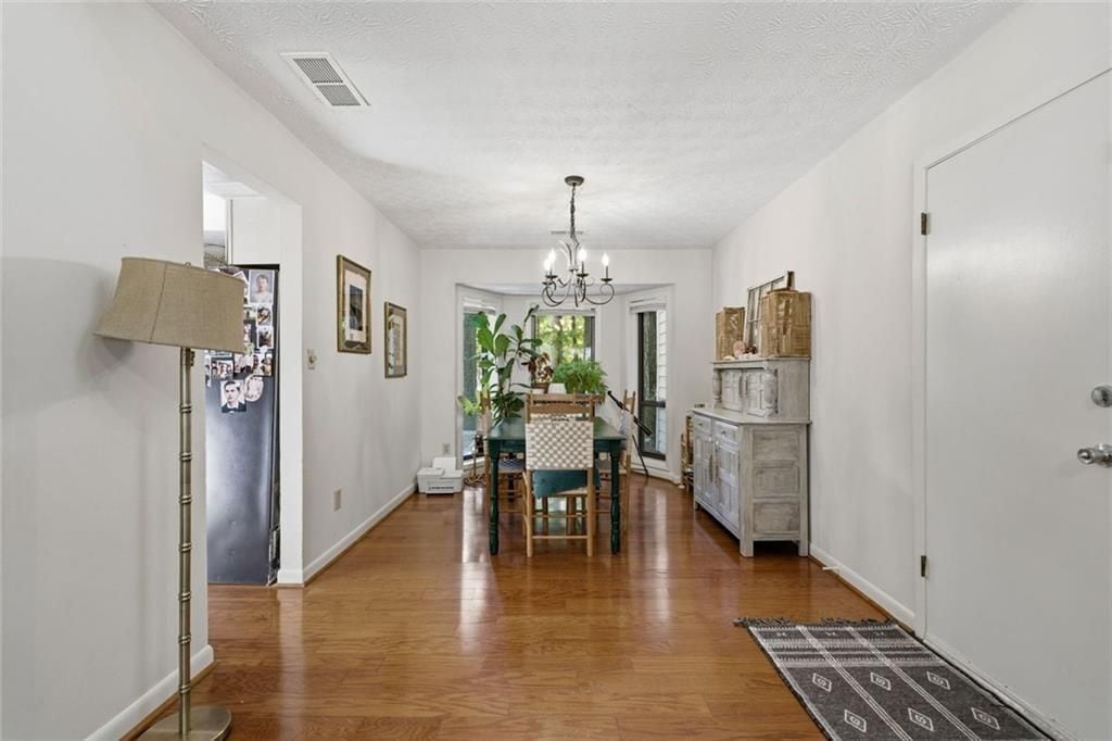 Building Photo - 505 Summerhill Pl