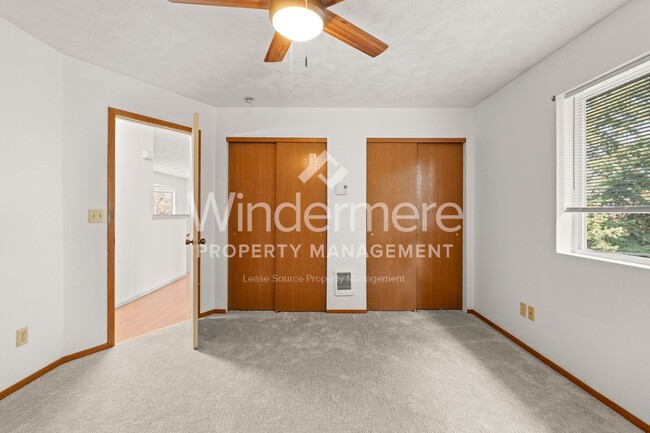 Building Photo - *MOVE IN SPECIAL * 1/2 OFF FIRST MONTHS RE...