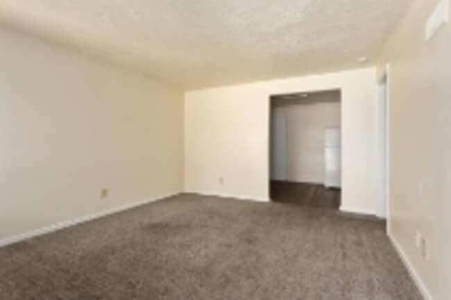 Building Photo - 439 W 87 Pl