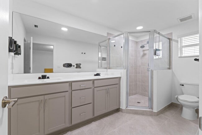 Building Photo - 4370 Pond Lily Ln