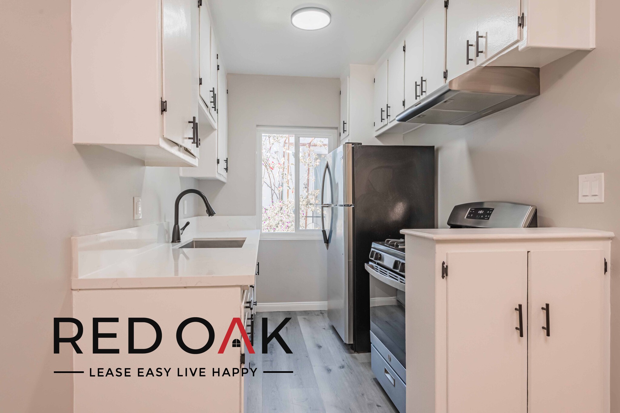 Building Photo - 929 N Genesee Ave