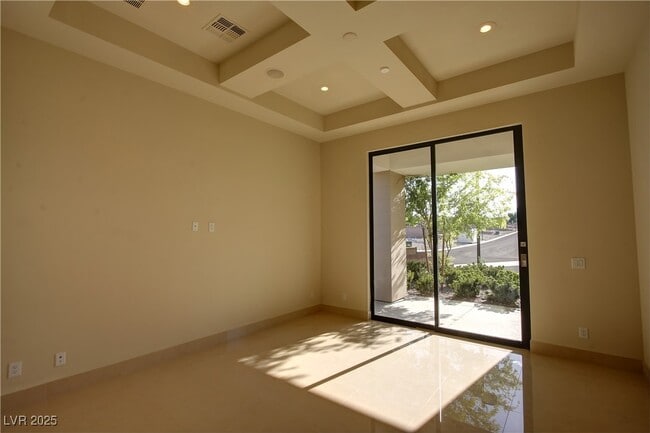 Building Photo - 7438 Yonie Ct