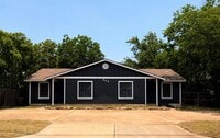 Building Photo - 604 Gaylor St