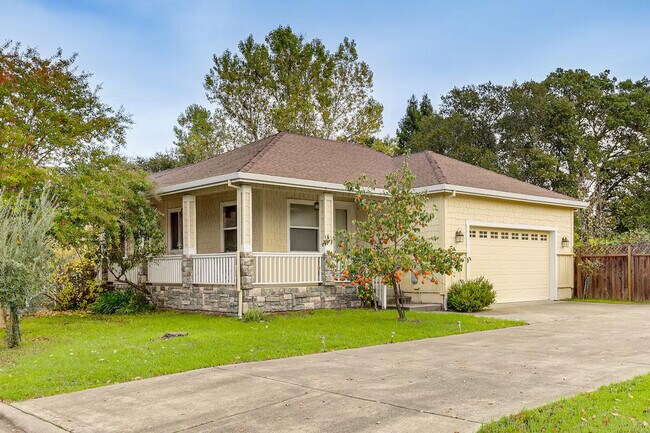 Building Photo - 158 Sierra Pl