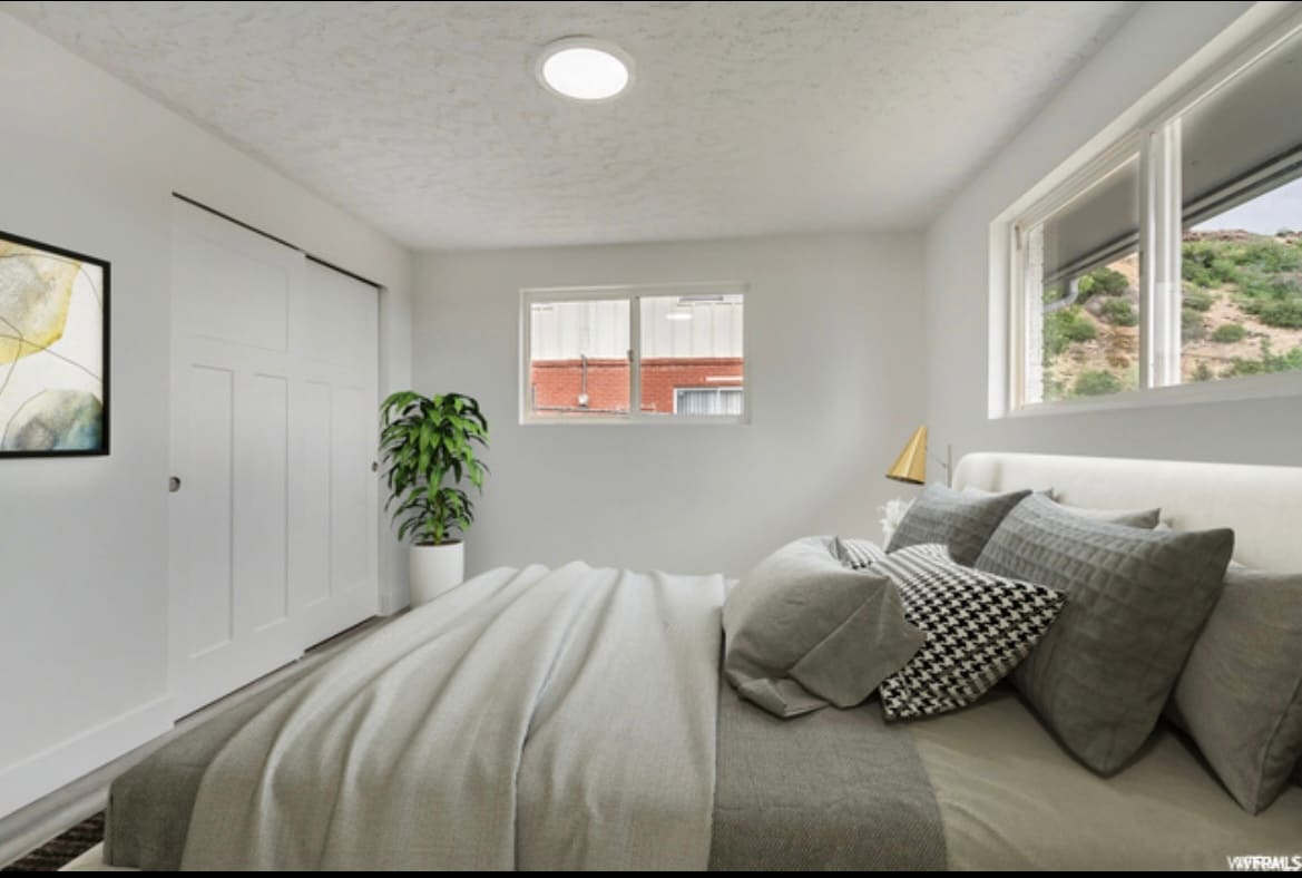 Building Photo - 1571 7th St