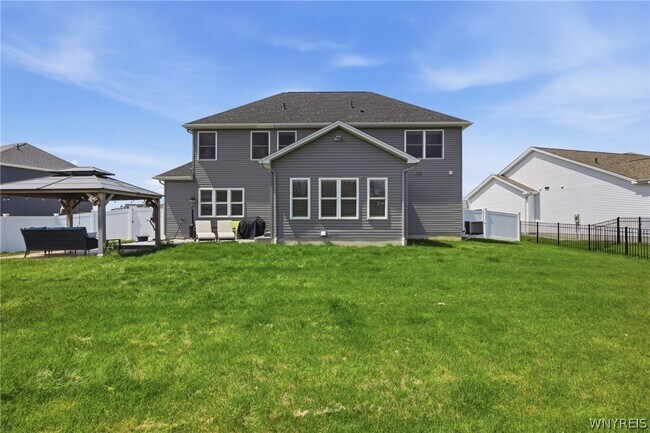 Building Photo - 4665 Carlyes Ct