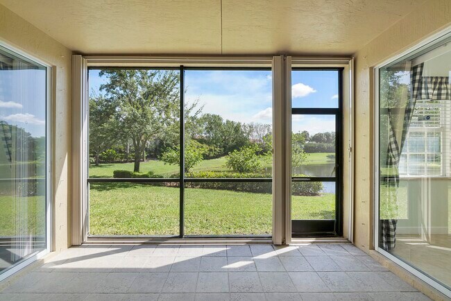 Building Photo - 8342 NW 127th Ln