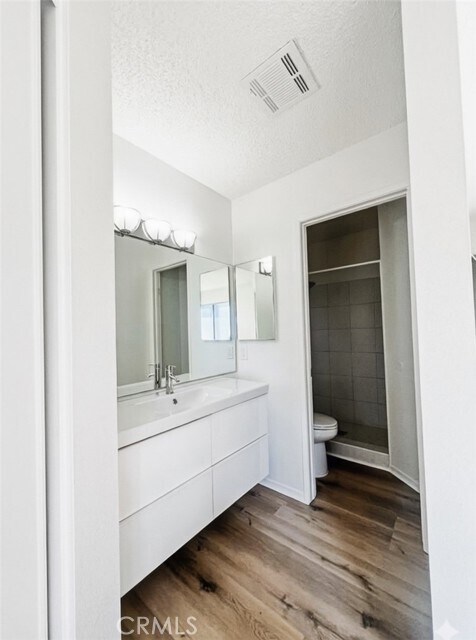 Building Photo - 53755 Avenida Diaz