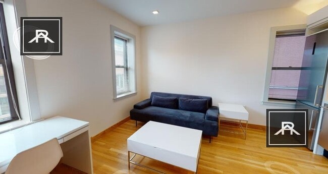 Building Photo - 1 bedroom in Cambridge MA 02138