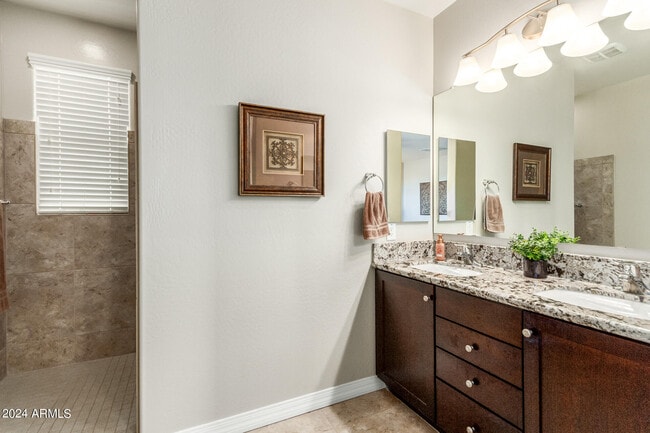 Building Photo - 26451 N 131st Dr