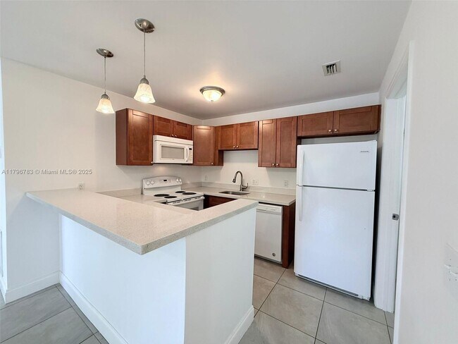 Building Photo - 4201 W McNab Rd
