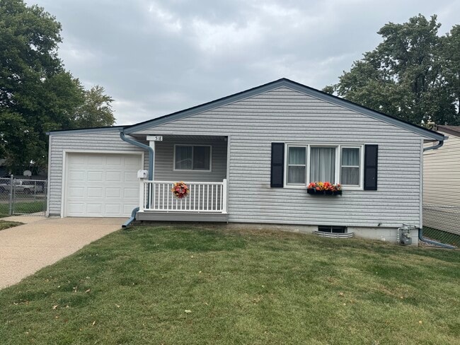 Building Photo - 518 W Sherman St