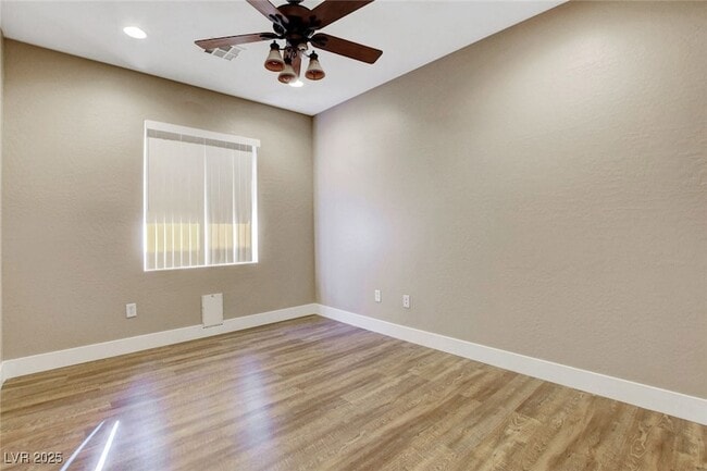 Building Photo - 2320 Meteor Shower St