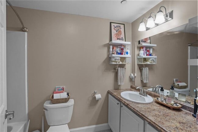 Building Photo - 1 Tupperware Dr