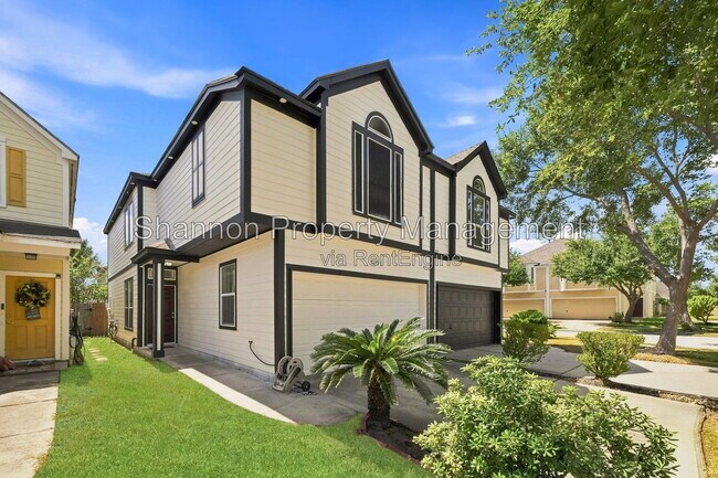 Building Photo - 16551 Pentonshire Ln