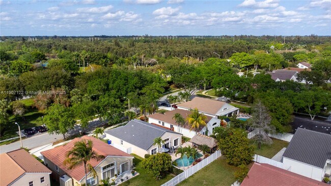 Building Photo - 19146 NW 24th Pl