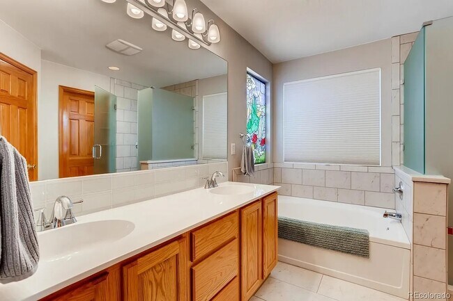 Building Photo - 22360 Quail Run Dr