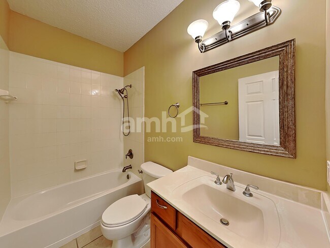 Building Photo - 921 Indian River Rd