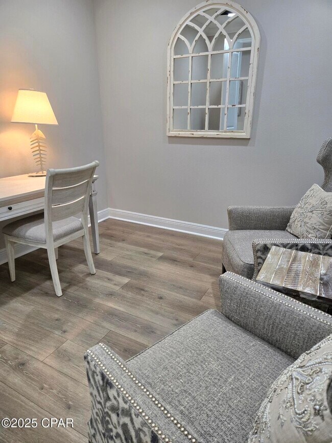 Building Photo - 8645 Weekend Dr