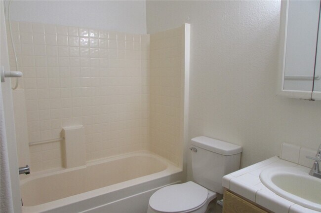 Building Photo - 2361 Taos Dr