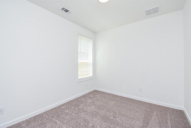 Building Photo - 5115 Murillo Dr