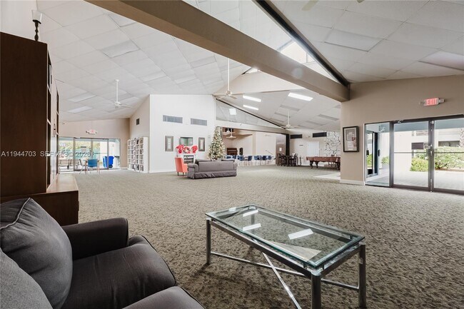 Building Photo - 8300 Sands Point Blvd