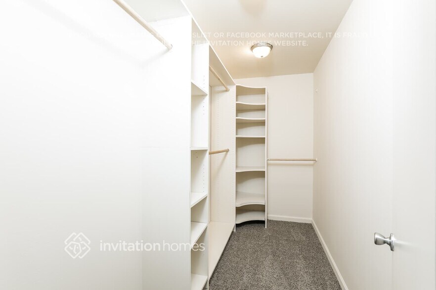 Building Photo - 2310 Dover Way