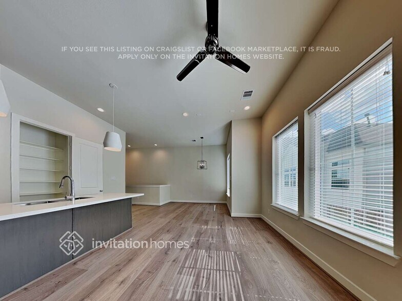 Building Photo - 6387 Paddington Bnd Dr