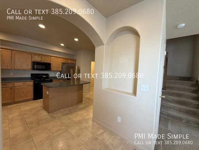 Building Photo - 2954 1310 W